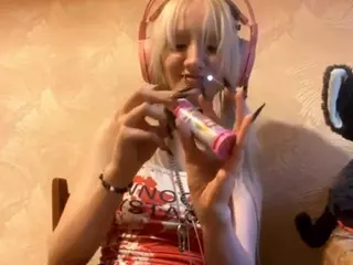 EdithaFort's Live Sex Cam Show