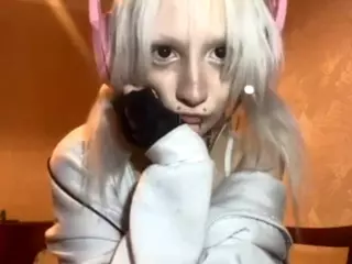 EdithaFort's Live Sex Cam Show