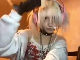 EdithaFort's Live Sex Cam Show