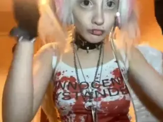EdithaFort's Live Sex Cam Show