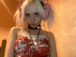 EdithaFort's Live Sex Cam Show