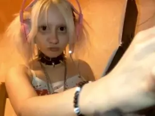 EdithaFort's Live Sex Cam Show