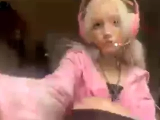 EdithaFort's Live Sex Cam Show