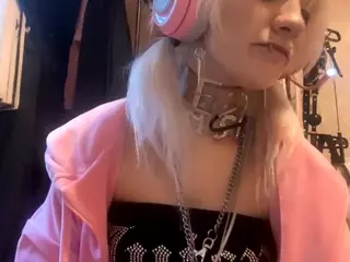 EdithaFort's Live Sex Cam Show