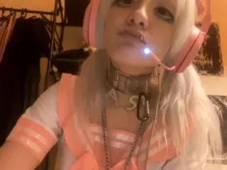 EdithaFort's Live Sex Cam Show