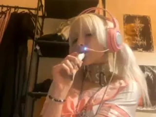 EdithaFort's Live Sex Cam Show
