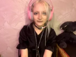 EdithaFort's Live Sex Cam Show