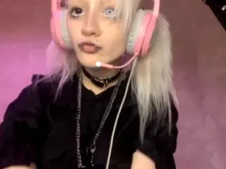 EdithaFort's Live Sex Cam Show