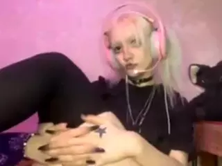 EdithaFort's Live Sex Cam Show