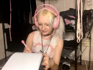 EdithaFort's Live Sex Cam Show