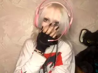 EdithaFort's Live Sex Cam Show