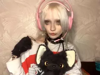 EdithaFort's Live Sex Cam Show
