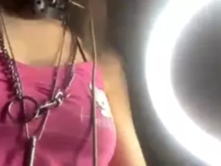EdithaFort's Live Sex Cam Show