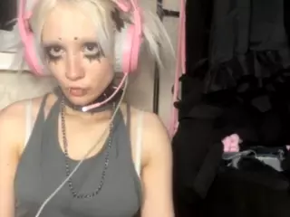 EdithaFort's Live Sex Cam Show