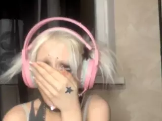EdithaFort's Live Sex Cam Show