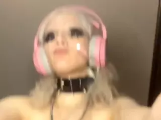 EdithaFort's Live Sex Cam Show