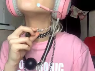 EdithaFort's Live Sex Cam Show