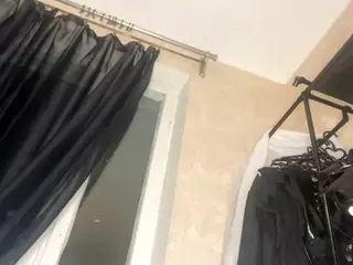EdithaFort's Live Sex Cam Show