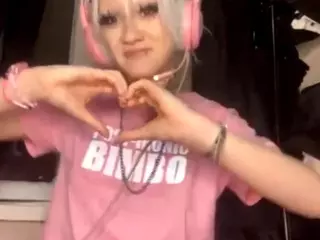 EdithaFort's Live Sex Cam Show