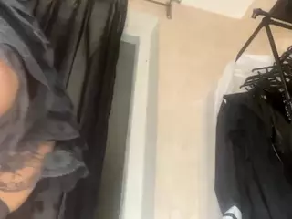 EdithaFort's Live Sex Cam Show