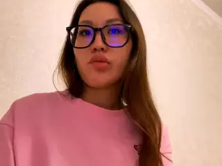 Aya's Live Sex Cam Show