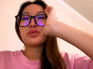 Aya's Live Sex Cam Show