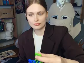 ErlinaCruise's Live Sex Cam Show
