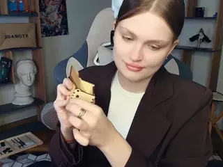 ErlinaCruise's Live Sex Cam Show