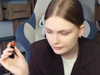 ErlinaCruise's Live Sex Cam Show