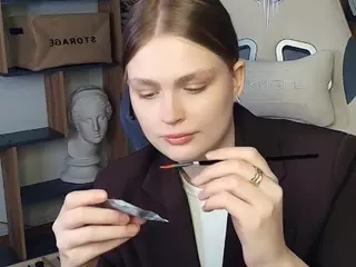 ErlinaCruise's Live Sex Cam Show