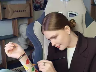 ErlinaCruise's Live Sex Cam Show