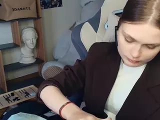 ErlinaCruise's Live Sex Cam Show