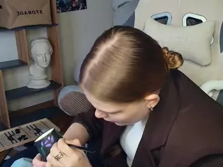 ErlinaCruise's Live Sex Cam Show