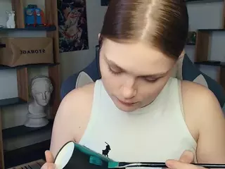 ErlinaCruise's Live Sex Cam Show