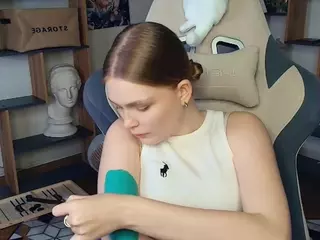ErlinaCruise's Live Sex Cam Show