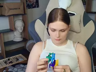 ErlinaCruise's Live Sex Cam Show