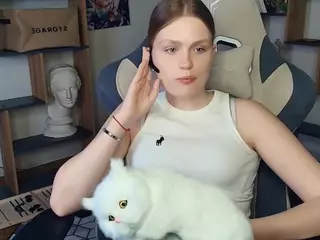 ErlinaCruise's Live Sex Cam Show