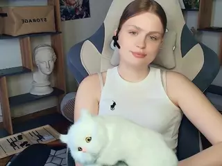 ErlinaCruise's Live Sex Cam Show