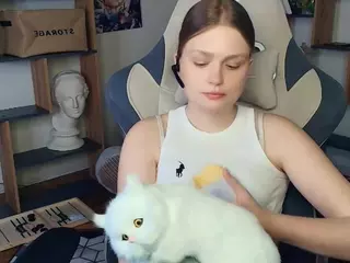 ErlinaCruise's Live Sex Cam Show