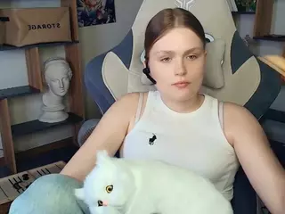 ErlinaCruise's Live Sex Cam Show