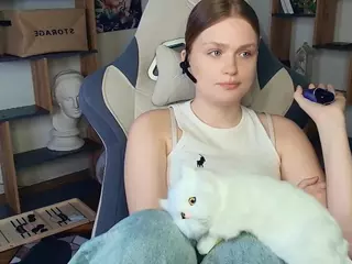ErlinaCruise's Live Sex Cam Show