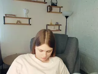 ErlinaCruise's Live Sex Cam Show