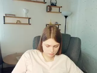 ErlinaCruise's Live Sex Cam Show