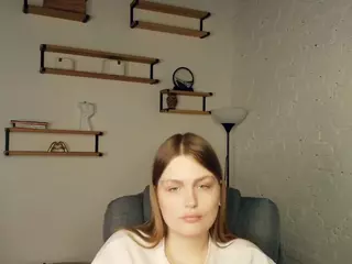 ErlinaCruise's Live Sex Cam Show
