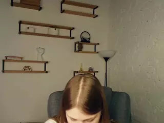 ErlinaCruise's Live Sex Cam Show
