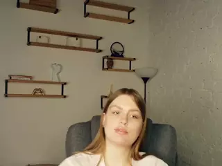ErlinaCruise's Live Sex Cam Show