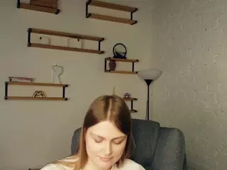 ErlinaCruise's Live Sex Cam Show