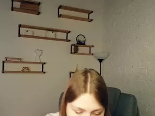 ErlinaCruise's Live Sex Cam Show