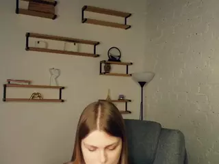ErlinaCruise's Live Sex Cam Show