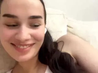 GlennaGoreham's Live Sex Cam Show